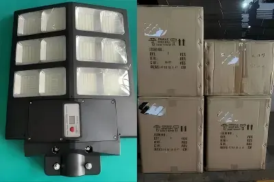 6 készlet 30 W-os ABS napelemes utcai lámpamintát szállítottak Beninbe
