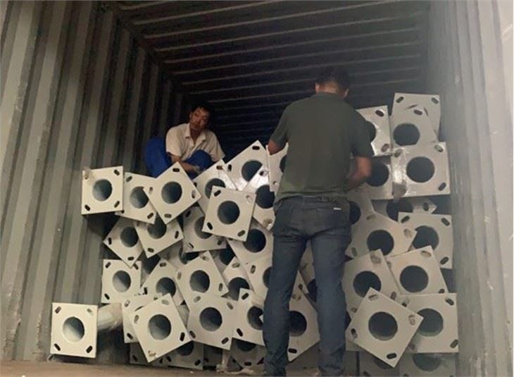 Solar Powered Outdoor Led Lamp Post Lights